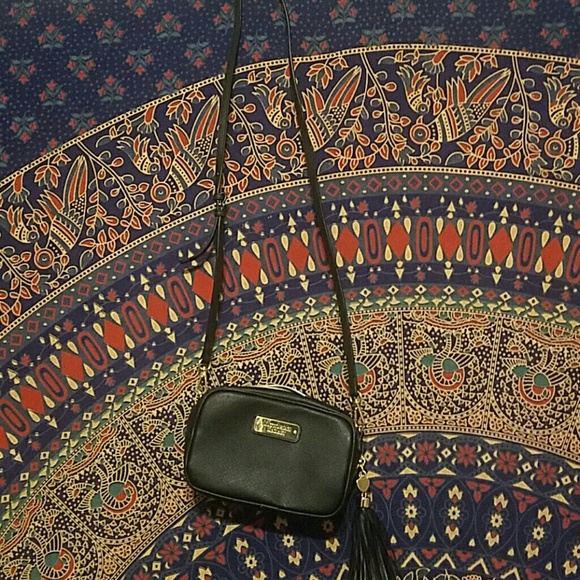 Victoria's Secret Crossbody Bag - Picture 2 of 4